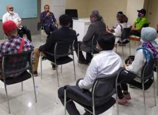 Forum Relawan PPDB DKI 2020 dan Ketua Komnas Perempuan dan Anak (Komnas PA), Arist Merdeka Sirait, diterima Kemendikbud, Jakarta, Senin (29/6/2020). (Dok : Kemendikbud)