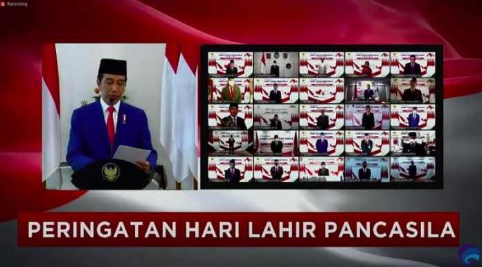 Upacara Hari Lahir Pancasila Digelar Secara Virtual Upacara yang berlangsung secara virtual itu dipimpin langsung oleh Presiden Joko Widodo sebagai inspektur upacara.