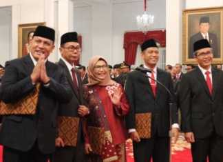 Lima pimpinan KPK periode 2019-2023, Firli Bahuri, Alexander Marwata, Lili Pintauli Siregar, Nurul Ghufron dan Nawawi Pomolango. (Antara/Desca Lidya Natalia)