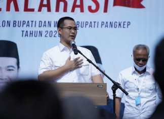 Bakal Calon Bupati dan Wakil Bupati Muhammad Yusran Lalogau dan Syahban Sammana (MYL-SS) pasangan pertama yang mendeklarasikan diri di Kabupaten Pangkep Sulawesi Selatan untuk ikut serta dalam Pemilihan Kepala Daerah (Pilkada) serentak tahun 2020.(Ist).