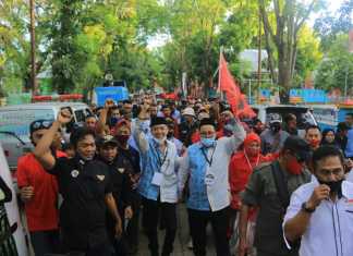 Bakal Calon Pasangan Bupati dan Wakil Bupati Rahman Assagaf dan Muammar Muhayyang (Ramah) mendaftarkan diri ke KPU Pangkep Jumat, 4 September 2020 untuk mengikuti Pemilihan Kepala Daerah (Pilkada) serentak tahun 2020 (Ist)