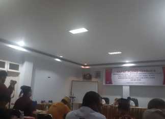 Rapat pleno KPU Pangkep penyampaian hasil verifikasi dokumen syarat calon pada pemilihan Bupati dan wakil Bupati Pangkep tahun 2020, Senin, 14 September 2020. (Ist).