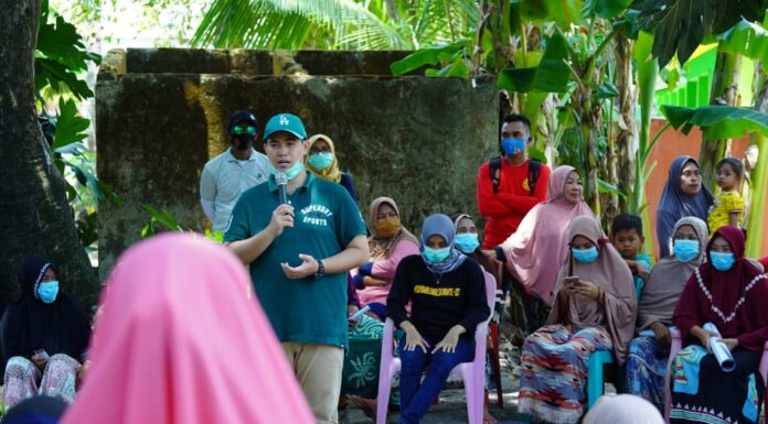 Calon Bupati Pangkep Muhammad Yusran Lalogau, mengakui memiliki rancangan tersendiri untuk mengeluarkan persoalan masyarakat pulau terkait pengadaan tenaga listrik.(Ist).
