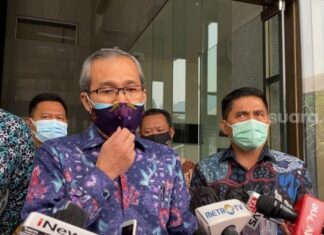 Wakil Ketua KPK Alexander Marwata di Gedung Merah Putih KPK, Kuningan, Jakarta Selatan, (Suara.com/Welly)