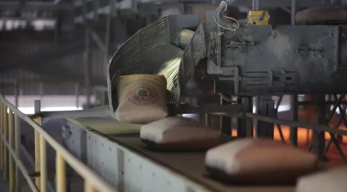 Di Tengah Pandemi Covid-19 Semen Tonasa Tetap Capai Ebitda Rp 1 Triliun Tahun 2020 Pabrik Semen Tonasa (Humas ST).