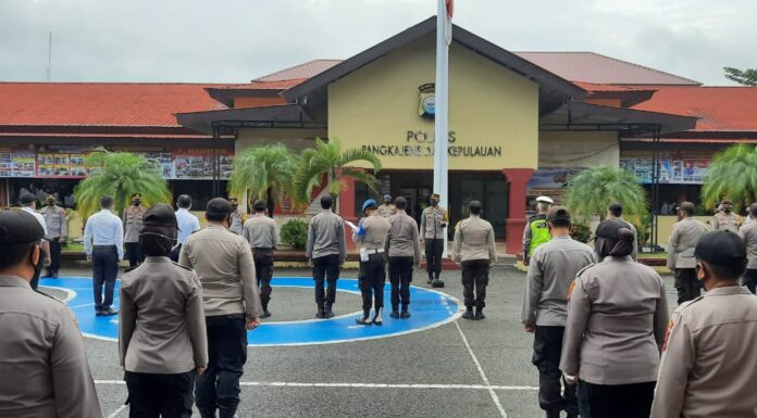 Tingkatkan Kinerja Polisi, Kapolres Pangkep: Kita Perlu Kebersamaan dan Kerja Sama Kepala Polisi Resort Pangkep  AKBP Endon Nurcahyo, mengatakan dalam meningkatkan kinerja Polres Pangkep perlu kebersamaan, saling mengingatkan dan kerjasama.(Ist).