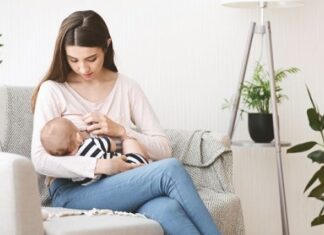 Ilustrasi ibu menyusui. (Elements Envato)