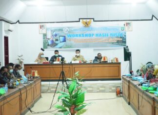 Bupati Pangkep Muhammad Yusran Lalogua (MYL) dalam lokakarya forum grup discussion (FGD) dan desminiasi hasil riset pemanfaatan WebGIS Sipetak untuk mendukung pengelolaan tambak berbasis klaster oleh balai riset perikanan budidaya air payau dan penyuluh perikanan(BRPBAPPP), Selasa, 6 April 2021.(Ist).