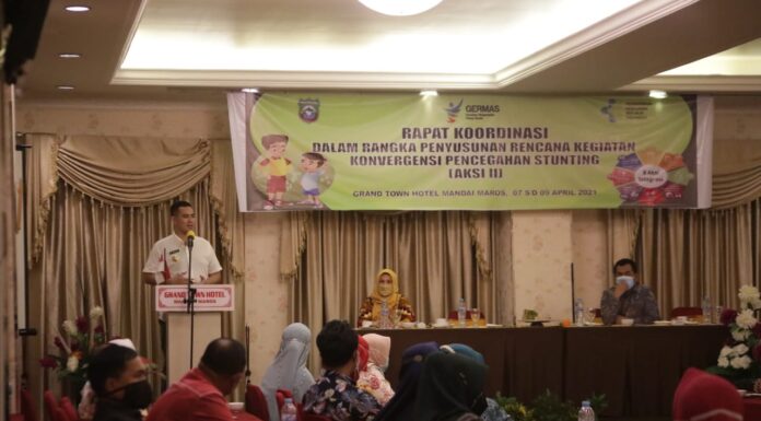 Bupati Pangkep MYL Imbau Pentingnya Pencegahan Stunting Pemerintah Kabupaten Pangkajene dan Kepulauan, melaksanakan rapat koordinasi dalam rangka penyusunan rencana kegiatan konvergensi pencegahan stunting, di hotel grand town Mandai Maros, Kamis, 8 April 2021.(Ist).