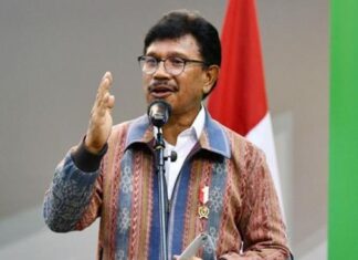 Menkominfo, Johnny G Plate mengatakan operator seluler harus mempersiapkan diri secara matang sebelum gelar internet 5G di Indonesia. [Antara]