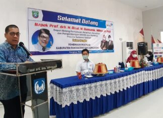 Deputi Bidang pelatihan Penelitian dan Pengembangan (Lalitbang) Badan Kependudukan dan Keluarga Berencana Nasional Prof Muhammad Rizal mengujungi Dinas Pengendalian Penduduk dan Keluarga Bencana (DPPKB) Kabupaten Pangkep. (Ist).