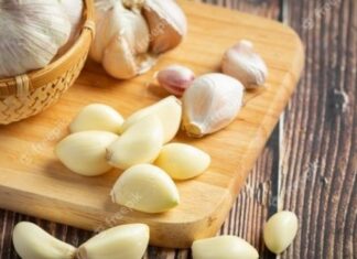 Ilustrasi bawang putih. [Freepik]