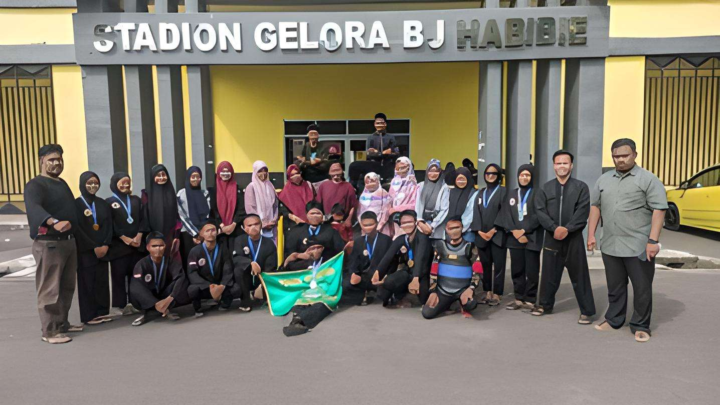 Santri Madrasah Aliyah (MA) DDI Baru-Baru Tanga